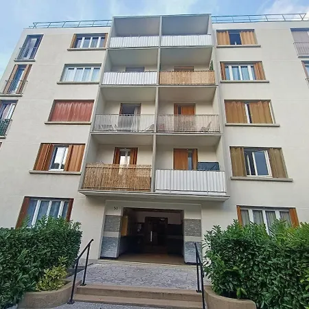 Lejlighed Le Nid De Basch Near Paris *